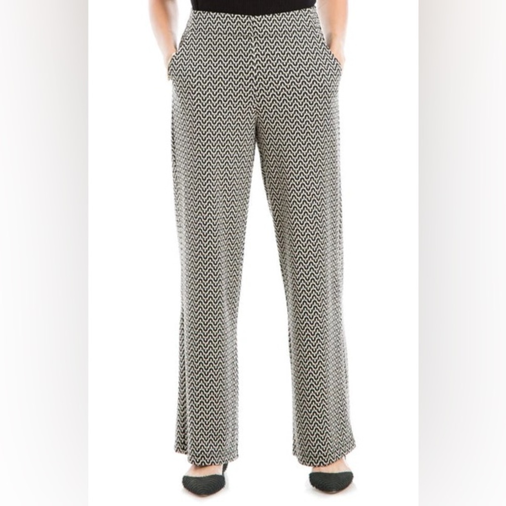 MAX STUDIO Women’s Pull-On Dress Pants ** Size Large ** Black and White Pattern
